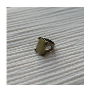 Brassy patina vintage ring
